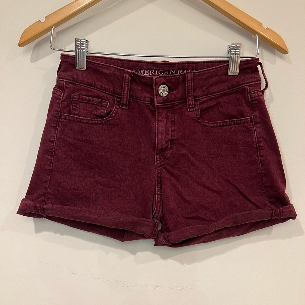 AMERICAN EAGLE Size 0 Midi Shorts